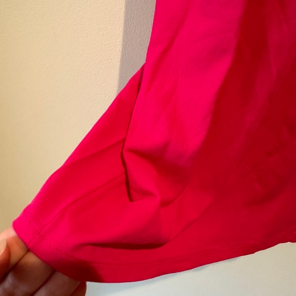 Track & Field Lightweight Recycled Thermodry Short sleeve tee size 11-12(girls) - Picture 4 of 6